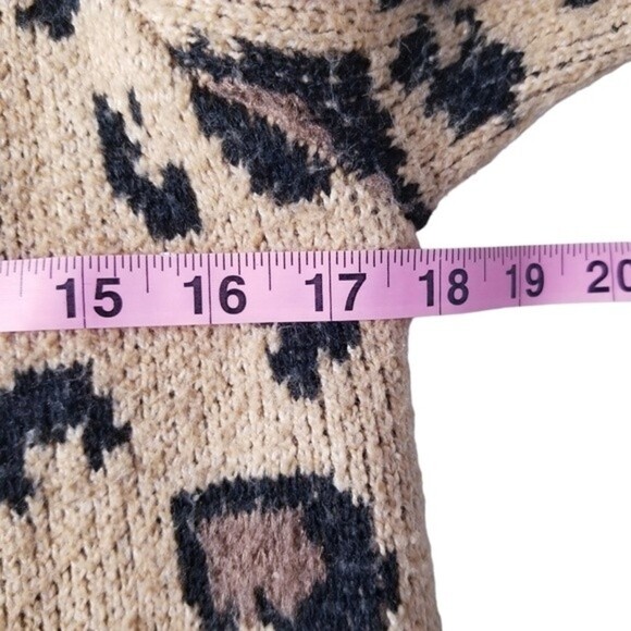 Isabel Maternity Animal‎ Print Crewneck Pullover Sweater Size Small - Picture 7 of 10